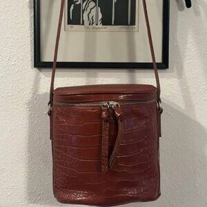 TL 180 croc bucket bag